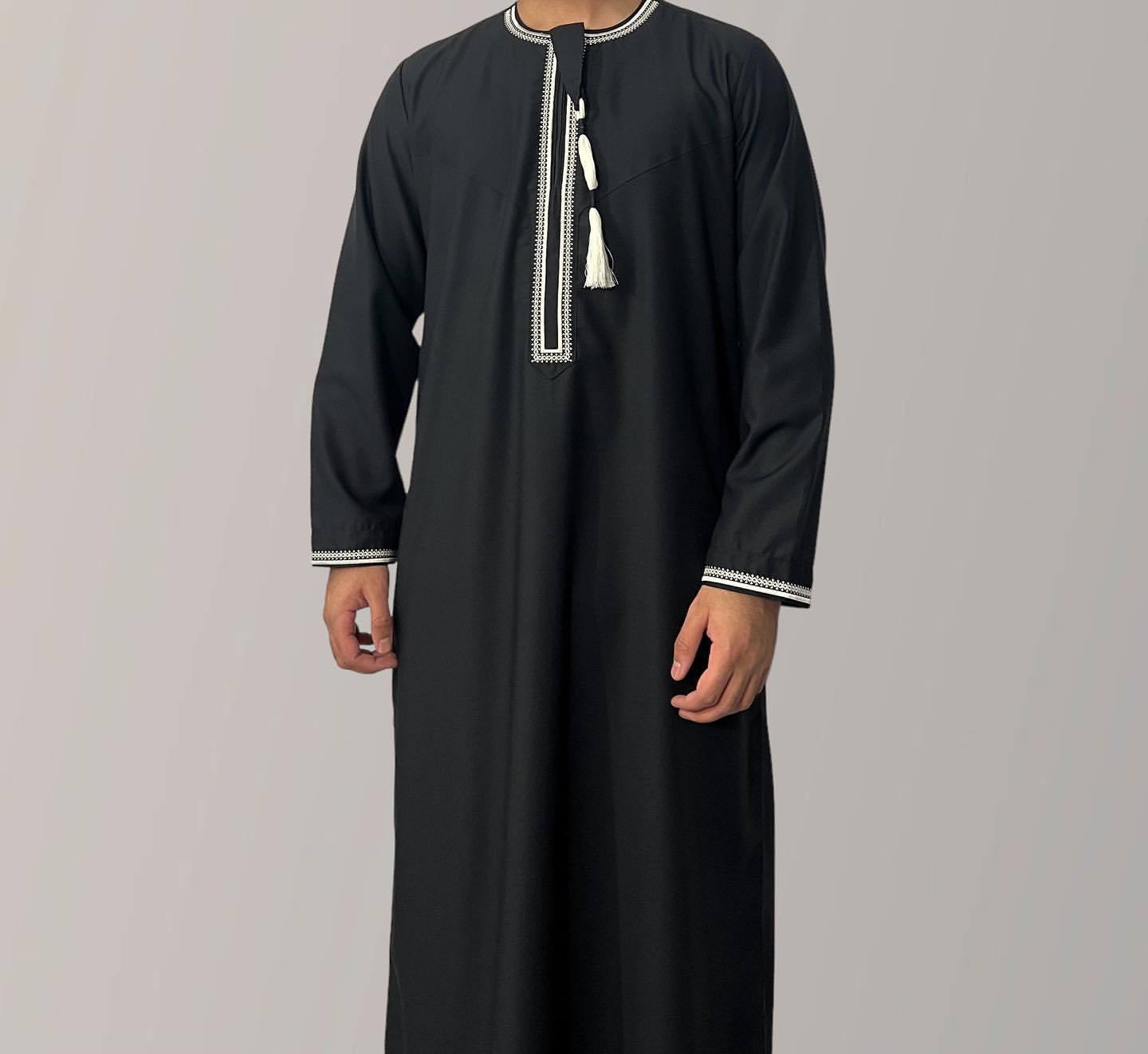 embroidered men's robe product image 6