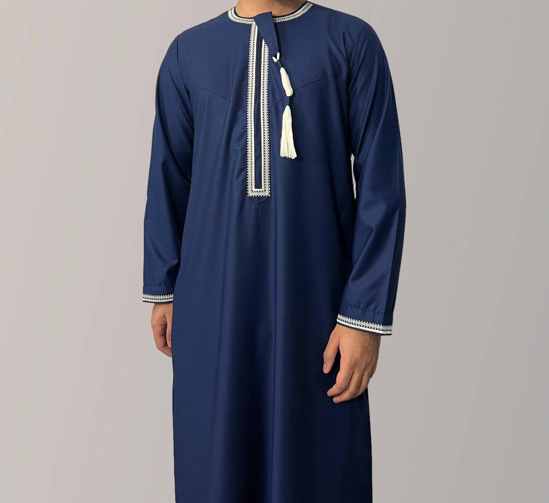 embroidered men's robe product image 9